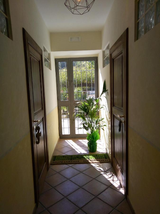 לינה וארוחת בוקר Vietri L'Antico Giardino מראה חיצוני תמונה