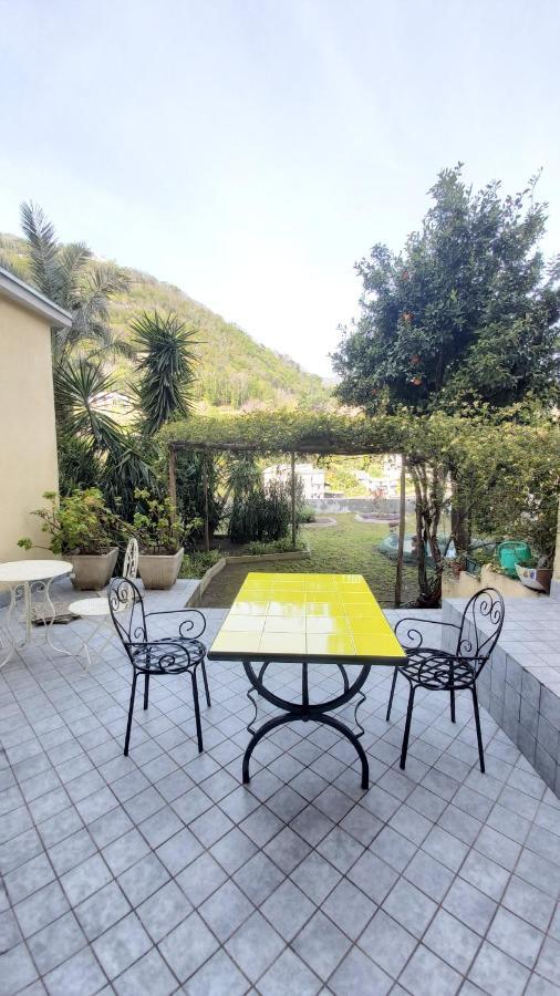 לינה וארוחת בוקר Vietri L'Antico Giardino מראה חיצוני תמונה
